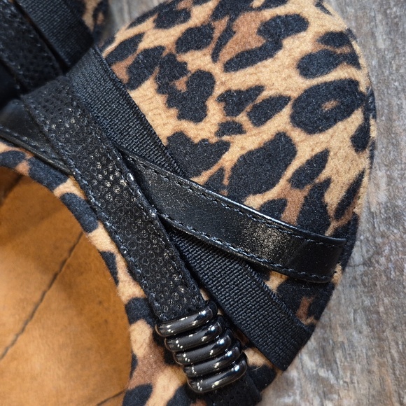 7/7.5 EuroSoft by Sofft Shainna Animal Print Comfy Ballet Flats - Picture 8 of 11